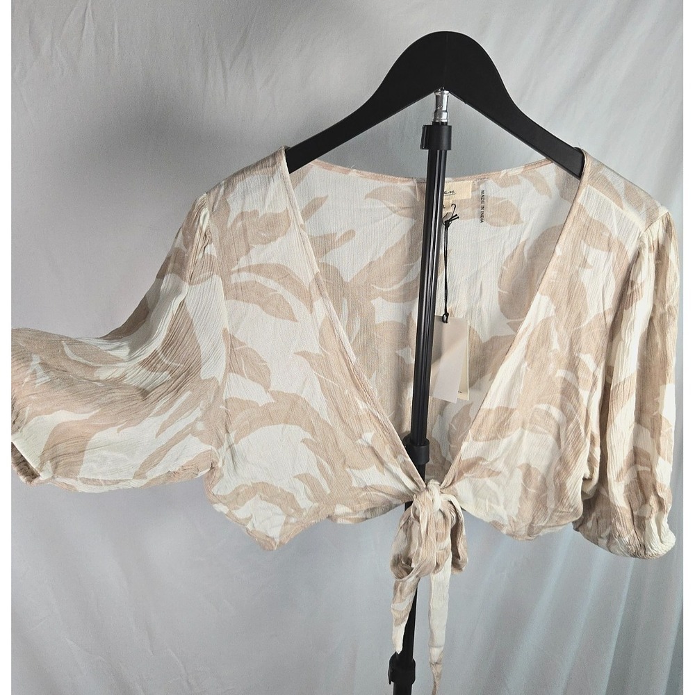 Elan Beige Palm Leaf Tie Front Crop Top Size L Puff Sleeve Boho Resort Coastal